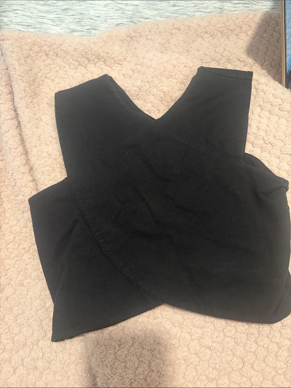 Emma & Sam Black V-Neck Sleeveless Cami